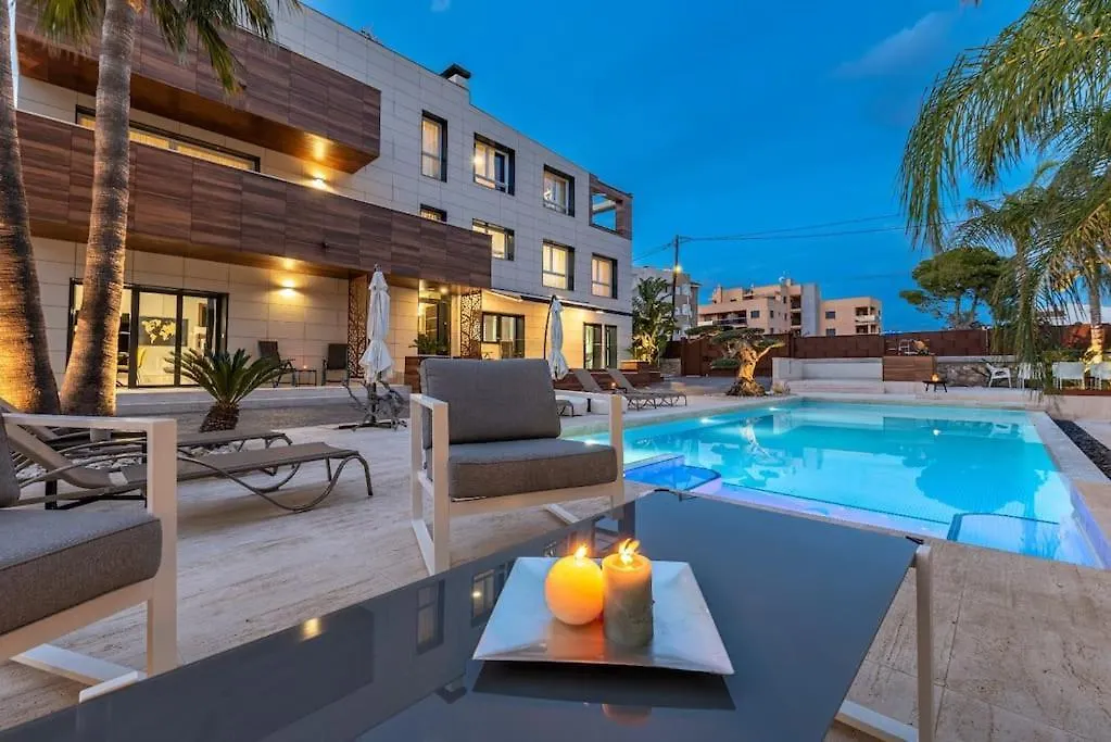 شقة Lusso E Relax Con Piscina A 2 Minuti Dal Mare ميامي بلاتجا